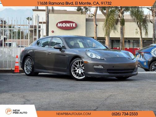 2013 Porsche Panamera 4