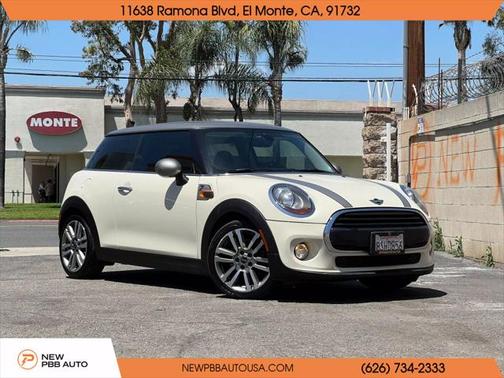 2017 MINI Hardtop Cooper