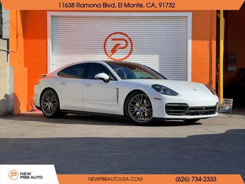 2022 Porsche Panamera 4 Platinum Edition