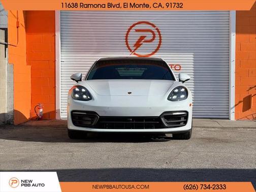 2022 Porsche Panamera 4 Platinum Edition