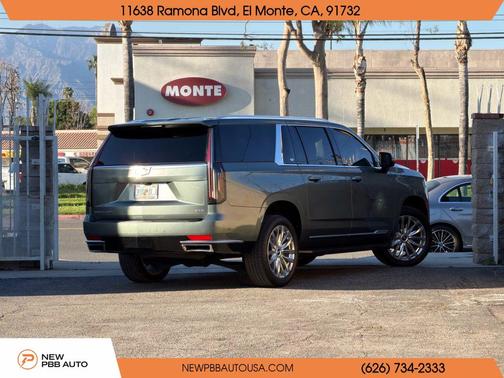 2023 Cadillac Escalade ESV Sport