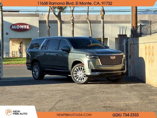 2023 Cadillac Escalade ESV Sport