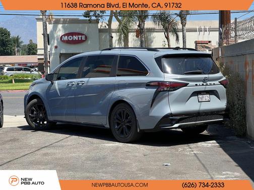 2023 Toyota Sienna XSE 7 Passenger
