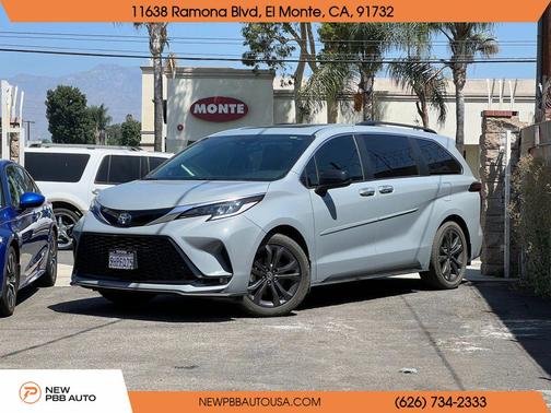 2023 Toyota Sienna XSE 7 Passenger