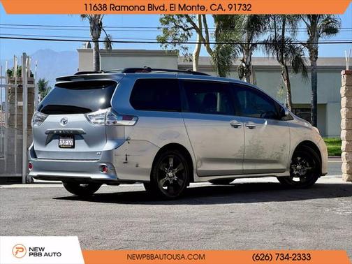 2016 Toyota Sienna SE Premium