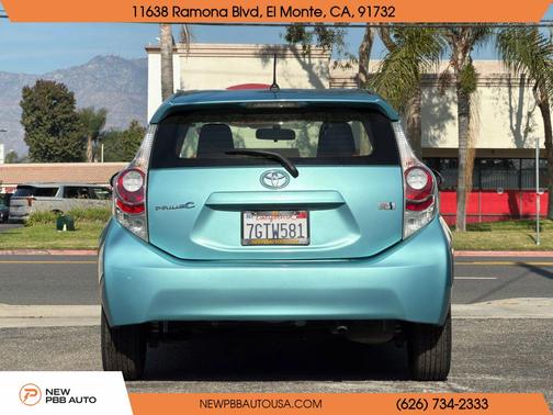 2014 Toyota Prius c One