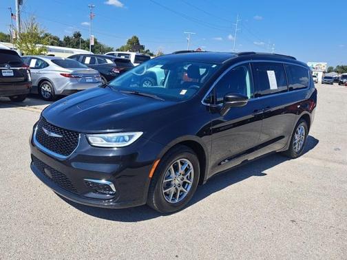 2021 Chrysler Pacifica Touring