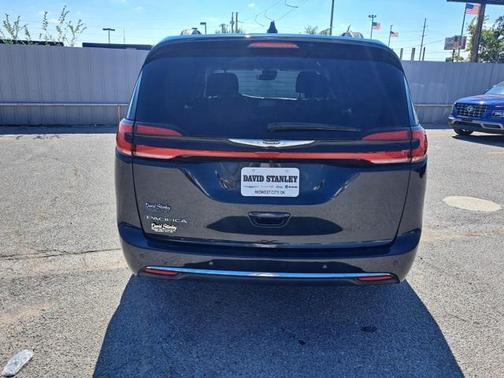 2021 Chrysler Pacifica Touring