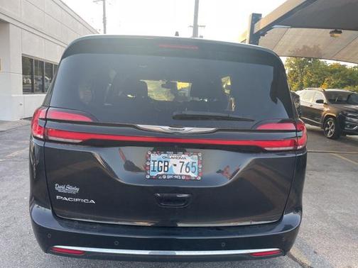 2021 Chrysler Pacifica Touring