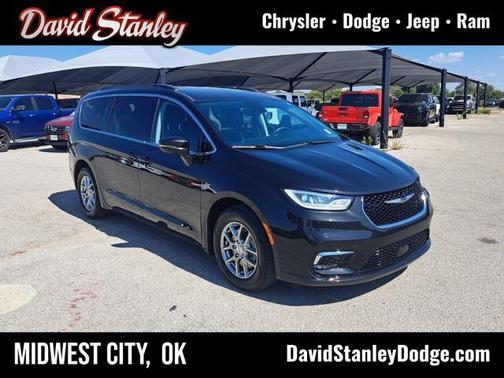 2021 Chrysler Pacifica Touring