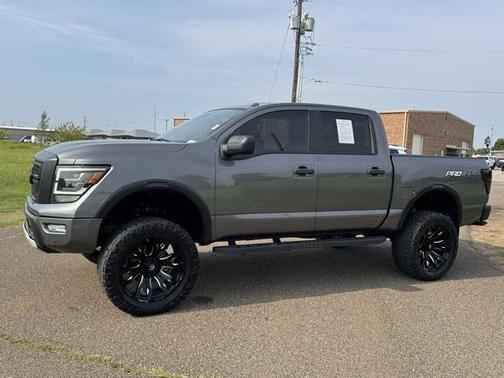2021 Nissan Titan PRO-4X