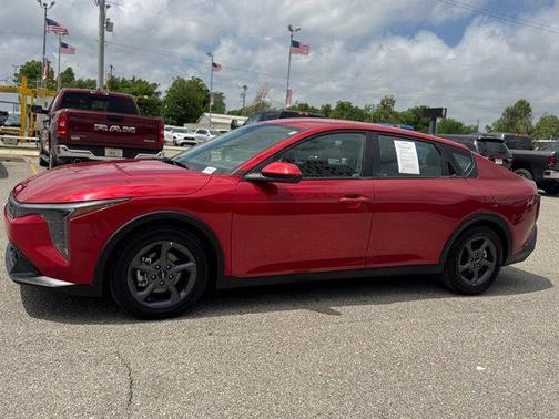 Currant Red 2025 Kia K4 LXS