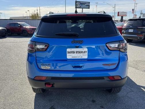 2023 Jeep Compass Trailhawk