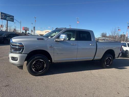 2026 RAM 2500 Laramie Crew Cab 4x4 6'4' Box
