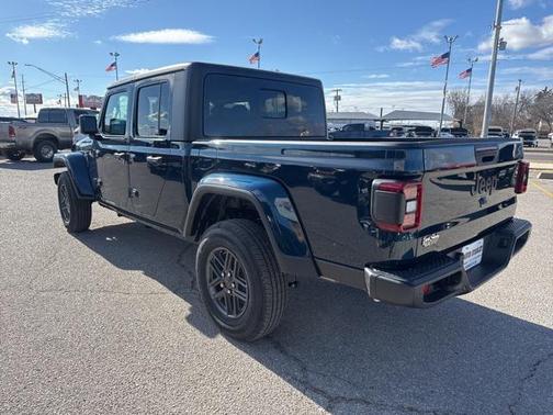2025 Jeep Gladiator Sport S