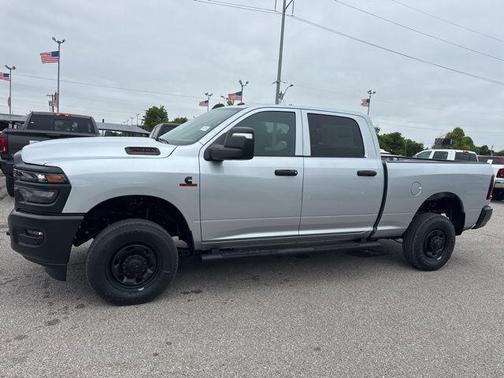 Silver Zynith 2026 RAM 2500 Tradesman Crew Cab 4x4 6'4' Box
