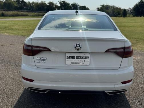 2019 Volkswagen Jetta 1.4T R-Line