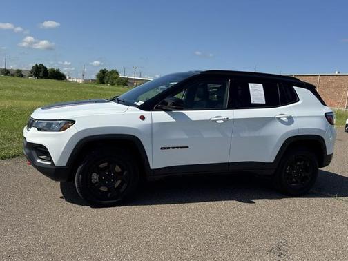 2024 Jeep Compass Trailhawk