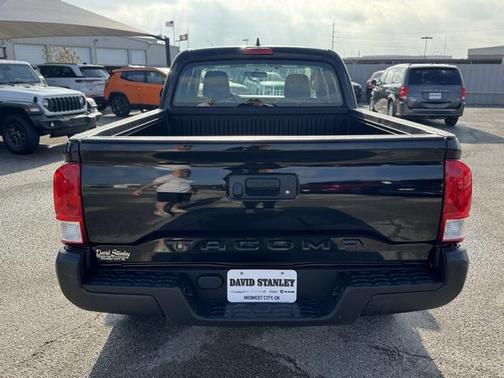 2017 Toyota Tacoma SR