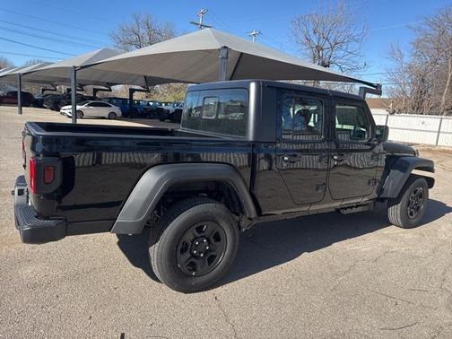 2026 Jeep Gladiator Sport