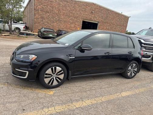 2016 Volkswagen e-Golf SEL Premium