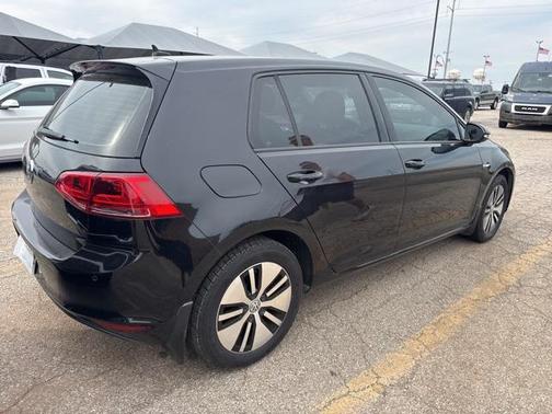2016 Volkswagen e-Golf SEL Premium