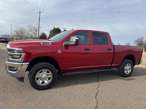 2026 RAM 2500 Tradesman Crew Cab 4x4 6'4' Box