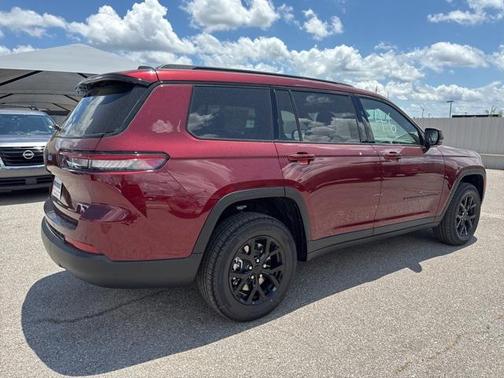 2025 Jeep Grand Cherokee L Altitude
