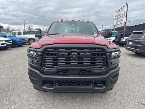 2026 RAM 3500 Tradesman Crew Cab 4x4 8' Box