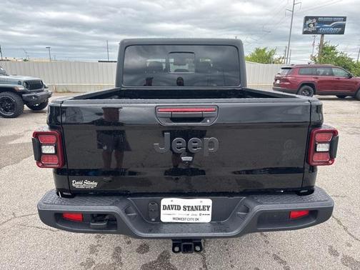 2025 Jeep Gladiator Willys