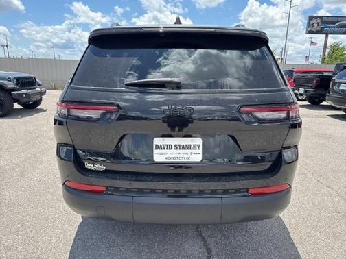 2025 Jeep Grand Cherokee L Altitude
