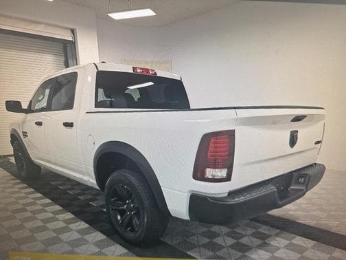 2024 RAM 1500 Classic Warlock Crew Cab 4x4 5'7' Box