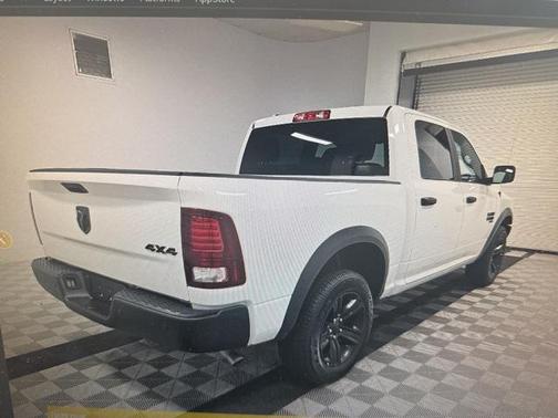 2024 RAM 1500 Classic Warlock Crew Cab 4x4 5'7' Box