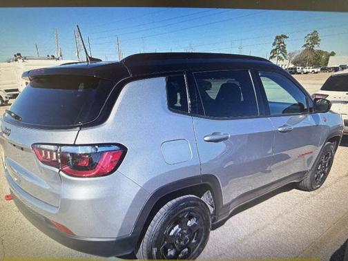 2023 Jeep Compass Trailhawk