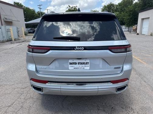 2025 Jeep Grand Cherokee Overland