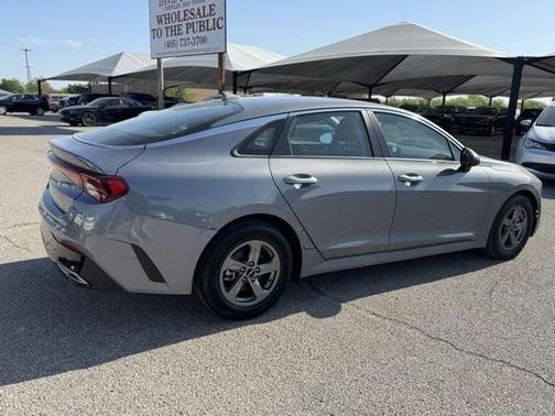 2023 Kia K5 LXS