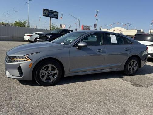 2023 Kia K5 LXS