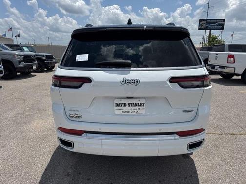 2025 Jeep Grand Cherokee L Summit