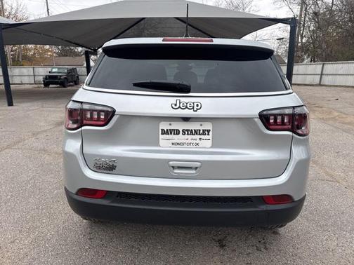 2025 Jeep Compass Sport
