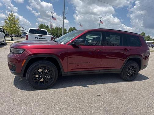 2025 Jeep Grand Cherokee L Altitude