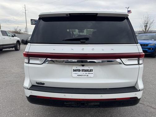 2022 Lincoln Navigator Reserve