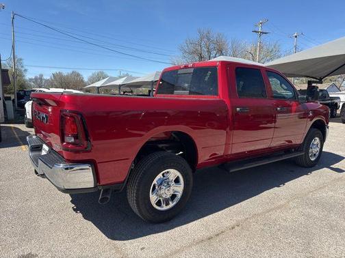 Molten Red Pearlcoat 2026 RAM 2500 Tradesman Crew Cab 4x4 6'4' Box