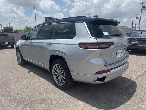 2025 Jeep Grand Cherokee L Summit