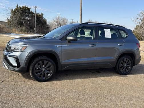 2024 Volkswagen Taos 1.5T S