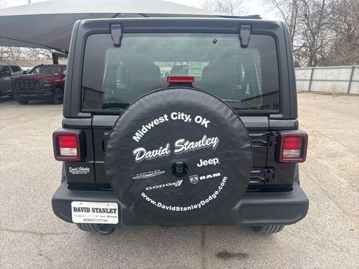 Black Clearcoat 2026 Jeep Wrangler Sport