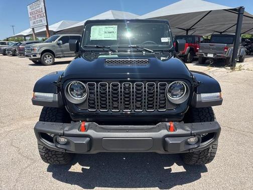 2025 Jeep Gladiator Mojave X