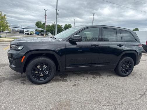 2025 Jeep Grand Cherokee Altitude