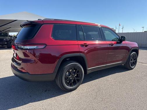 2025 Jeep Grand Cherokee L Altitude
