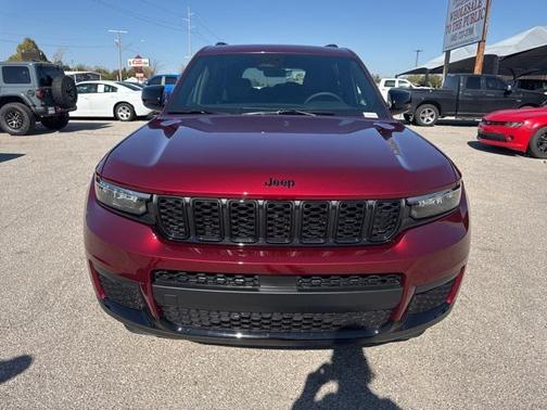 2025 Jeep Grand Cherokee L Altitude