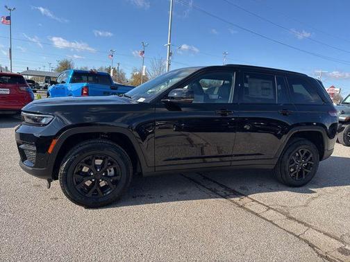 2025 Jeep Grand Cherokee Altitude